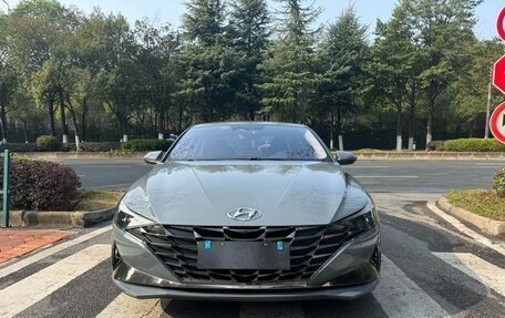 Hyundai Elantra, 2023 год, 1 362 000 рублей, 2 фотография