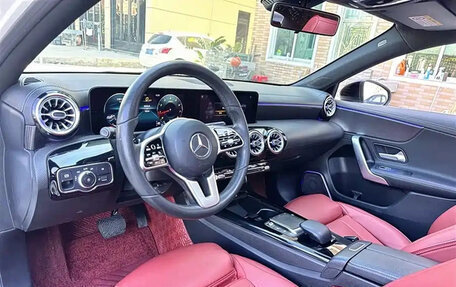 Mercedes-Benz A-Класс, 2021 год, 1 630 890 рублей, 15 фотография