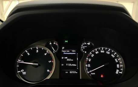 Toyota Land Cruiser Prado 150 рестайлинг 2, 2021 год, 6 180 000 рублей, 15 фотография