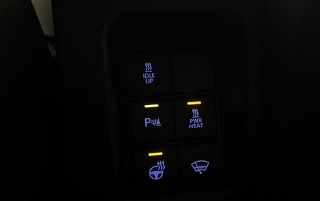 Toyota Land Cruiser Prado 150 рестайлинг 2, 2021 год, 6 180 000 рублей, 39 фотография