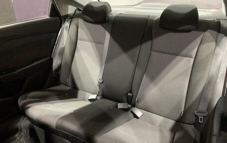 Hyundai Solaris II рестайлинг, 2018 год, 850 000 рублей, 15 фотография