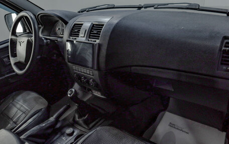 ЛуАЗ Patriot, 2015 год, 769 000 рублей, 9 фотография