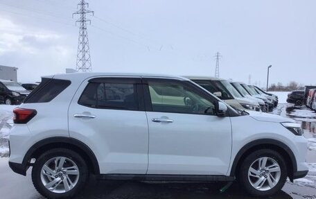 Toyota Raize I, 2021 год, 1 450 008 рублей, 4 фотография