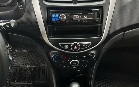 Hyundai Solaris II рестайлинг, 2014 год, 997 000 рублей, 18 фотография