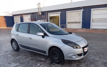 Renault Scenic III, 2010 год, 499 000 рублей, 3 фотография