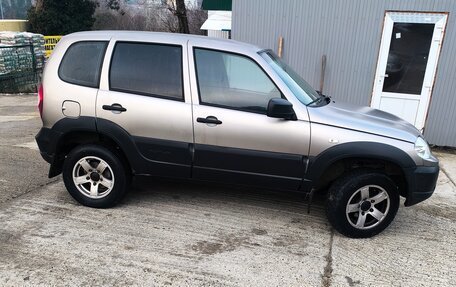 Chevrolet Niva I рестайлинг, 2020 год, 950 000 рублей, 4 фотография