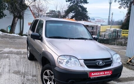 Chevrolet Niva I рестайлинг, 2020 год, 950 000 рублей, 3 фотография