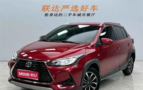 Toyota Yaris XP150 рестайлинг, 2021 год, 1 001 000 рублей, 1 фотография