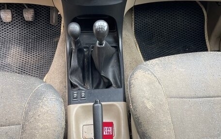 Nissan Terrano II рестайлинг, 2001 год, 650 000 рублей, 16 фотография