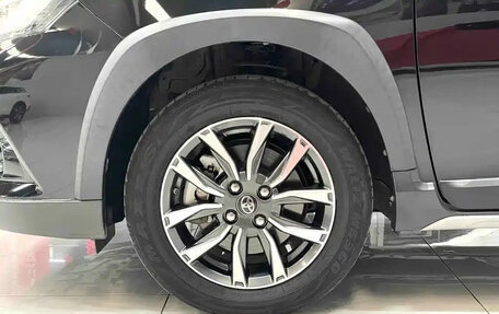 Toyota Yaris XP150 рестайлинг, 2022 год, 1 001 000 рублей, 10 фотография