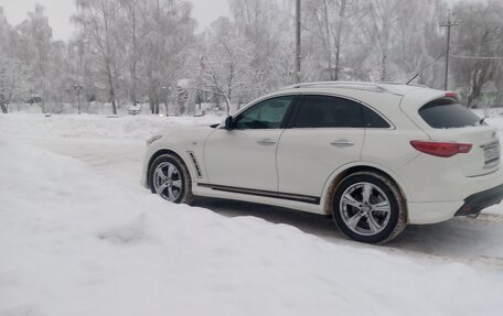 Infiniti FX II, 2010 год, 1 800 000 рублей, 2 фотография