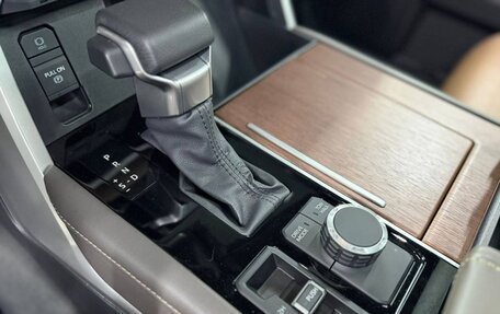 Toyota Tundra, 2023 год, 9 500 000 рублей, 9 фотография