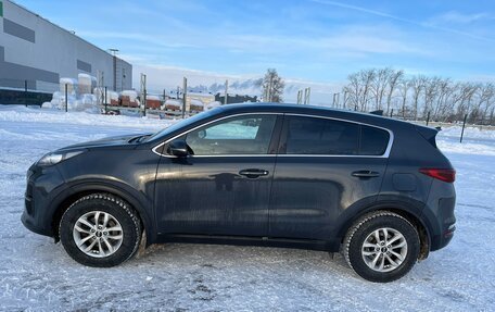 KIA Sportage IV рестайлинг, 2020 год, 2 300 000 рублей, 2 фотография