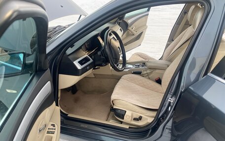 BMW 5 серия, 2008 год, 1 000 000 рублей, 3 фотография