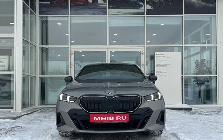 BMW 5 серия, 2024 год, 9 451 000 рублей, 7 фотография