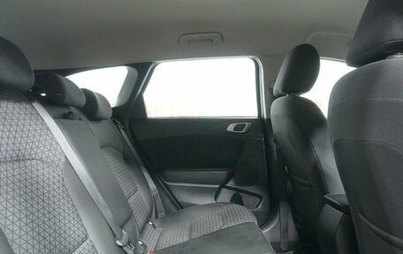 KIA cee'd III, 2019 год, 1 700 000 рублей, 11 фотография