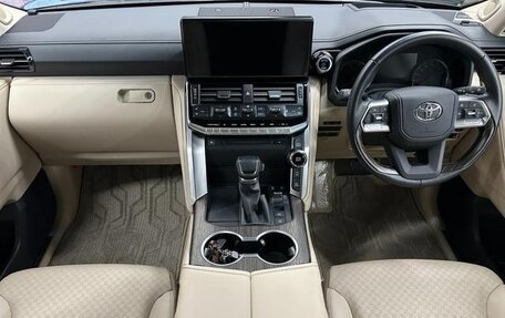 Toyota Land Cruiser, 2022 год, 13 980 586 рублей, 12 фотография