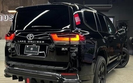 Toyota Land Cruiser, 2022 год, 13 980 586 рублей, 6 фотография