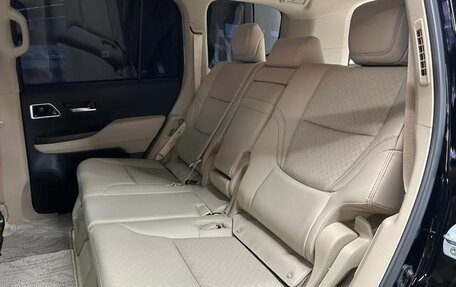 Toyota Land Cruiser, 2022 год, 13 980 586 рублей, 22 фотография