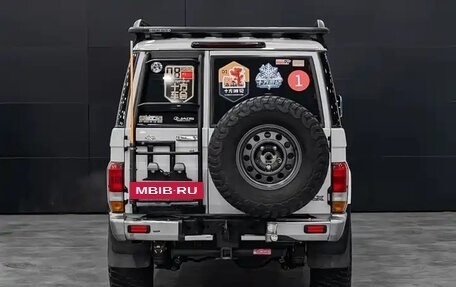 Toyota Land Cruiser 70, 2016 год, 11 350 586 рублей, 5 фотография