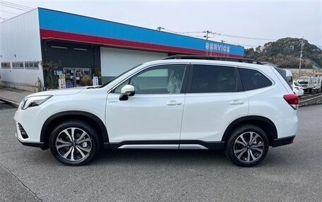 Subaru Forester, 2022 год, 2 090 000 рублей, 7 фотография