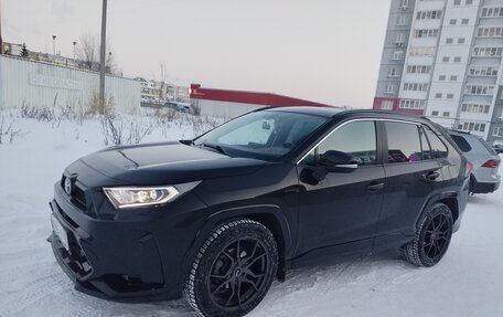 Toyota RAV4, 2021 год, 3 500 000 рублей, 6 фотография