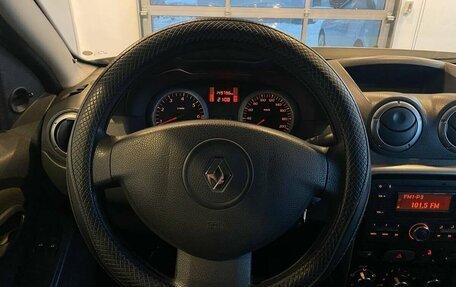 Renault Duster I рестайлинг, 2014 год, 825 000 рублей, 2 фотография