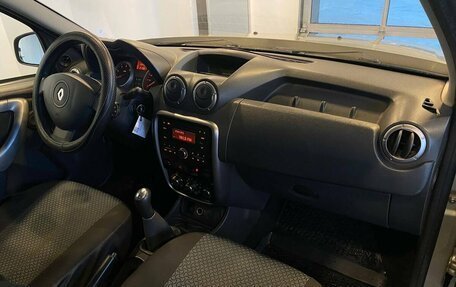 Renault Duster I рестайлинг, 2014 год, 825 000 рублей, 4 фотография