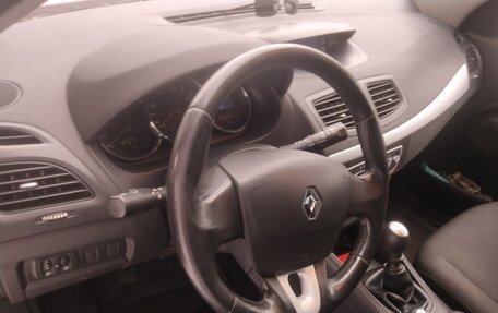 Renault Megane III, 2012 год, 850 000 рублей, 14 фотография