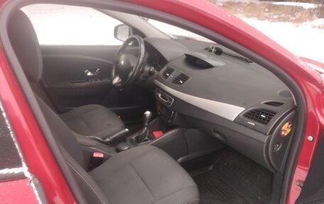 Renault Megane III, 2012 год, 850 000 рублей, 17 фотография