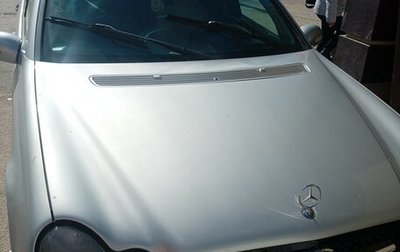 Mercedes-Benz C-Класс, 2001 год, 280 000 рублей, 1 фотография