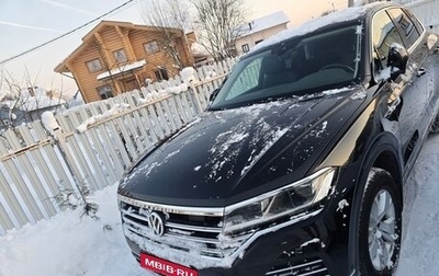 Volkswagen Touareg III, 2019 год, 4 500 000 рублей, 1 фотография