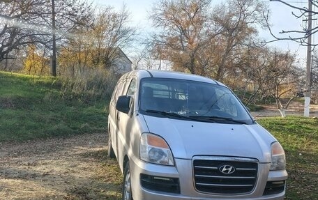 Hyundai Starex I рестайлинг, 2007 год, 500 000 рублей, 4 фотография