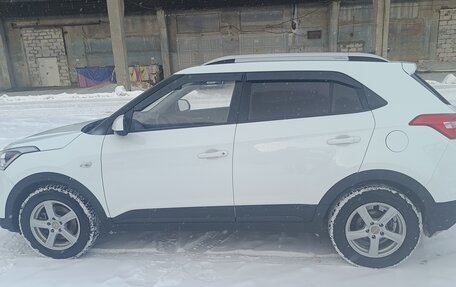 Hyundai Creta I рестайлинг, 2018 год, 2 000 000 рублей, 2 фотография