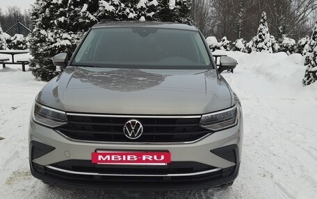 Volkswagen Tiguan II, 2021 год, 3 500 000 рублей, 5 фотография