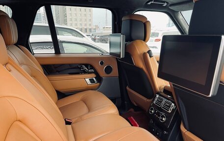 Land Rover Range Rover IV рестайлинг, 2021 год, 12 500 000 рублей, 8 фотография