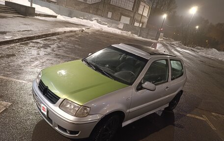 Volkswagen Polo III рестайлинг, 2001 год, 170 000 рублей, 2 фотография