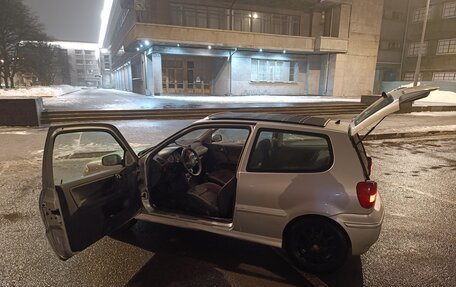 Volkswagen Polo III рестайлинг, 2001 год, 170 000 рублей, 9 фотография