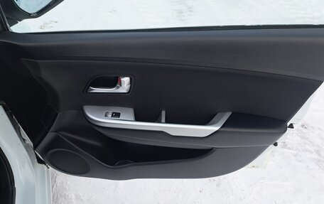 KIA Rio III рестайлинг, 2015 год, 1 119 000 рублей, 28 фотография