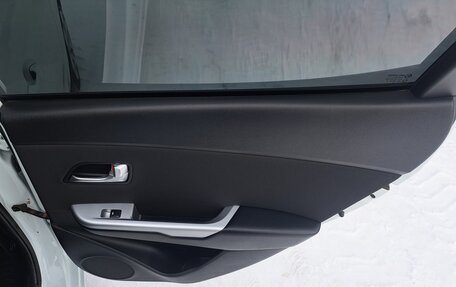 KIA Rio III рестайлинг, 2015 год, 1 119 000 рублей, 29 фотография