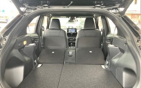 Toyota Yaris Cross, 2026 год, 2 430 009 рублей, 34 фотография