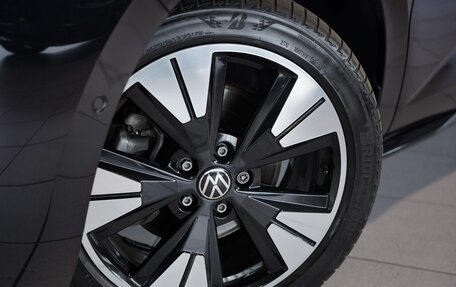 Volkswagen Multivan, 2022 год, 5 895 000 рублей, 6 фотография