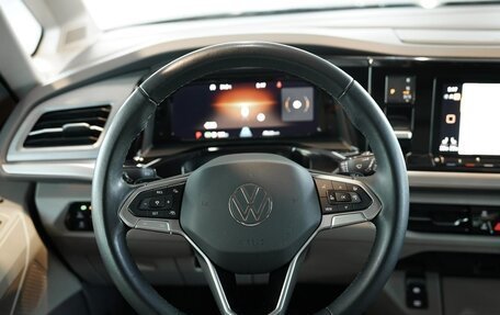 Volkswagen Multivan, 2022 год, 5 895 000 рублей, 12 фотография