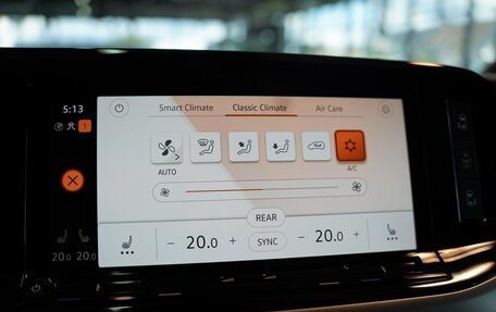 Volkswagen Multivan, 2022 год, 5 895 000 рублей, 25 фотография