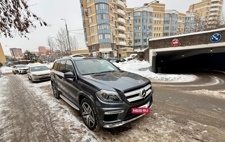 Mercedes-Benz GL-Класс, 2015 год, 3 999 000 рублей, 2 фотография