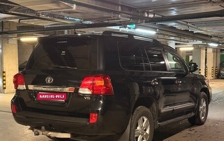 Toyota Land Cruiser 200, 2014 год, 4 790 000 рублей, 4 фотография