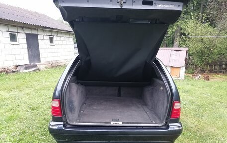 Mercedes-Benz E-Класс, 1997 год, 560 000 рублей, 21 фотография