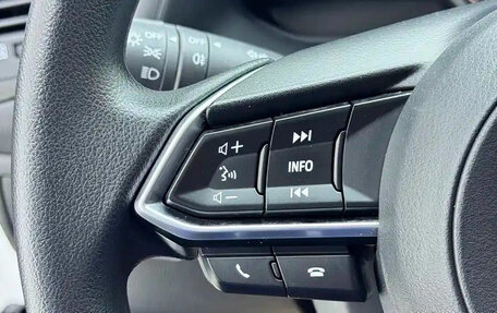 Mazda CX-4, 2021 год, 1 630 000 рублей, 14 фотография