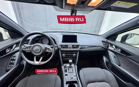 Mazda CX-4, 2021 год, 1 630 000 рублей, 10 фотография