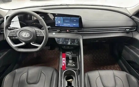 Hyundai Elantra, 2022 год, 1 556 777 рублей, 13 фотография